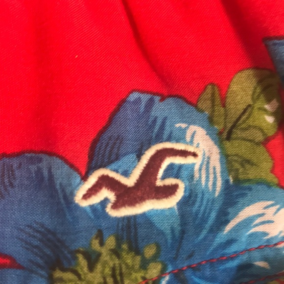 ❌SOLD❌ Hollister Red and Blue Floral Tiered Mini Skirt - Picture 7 of 8